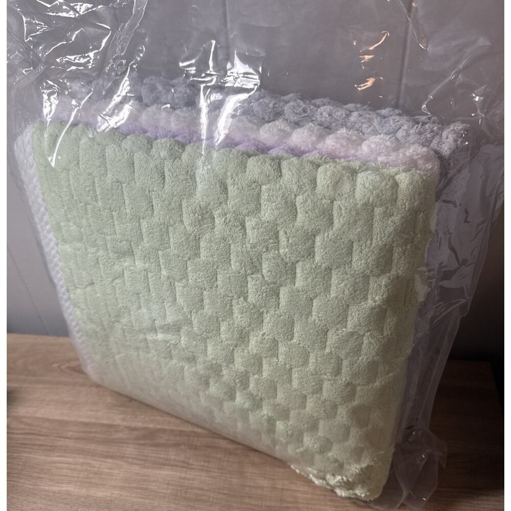 Microfiber Bath Towels Large, 4-Pack, 4 bath towels Purple,green,white, Gray